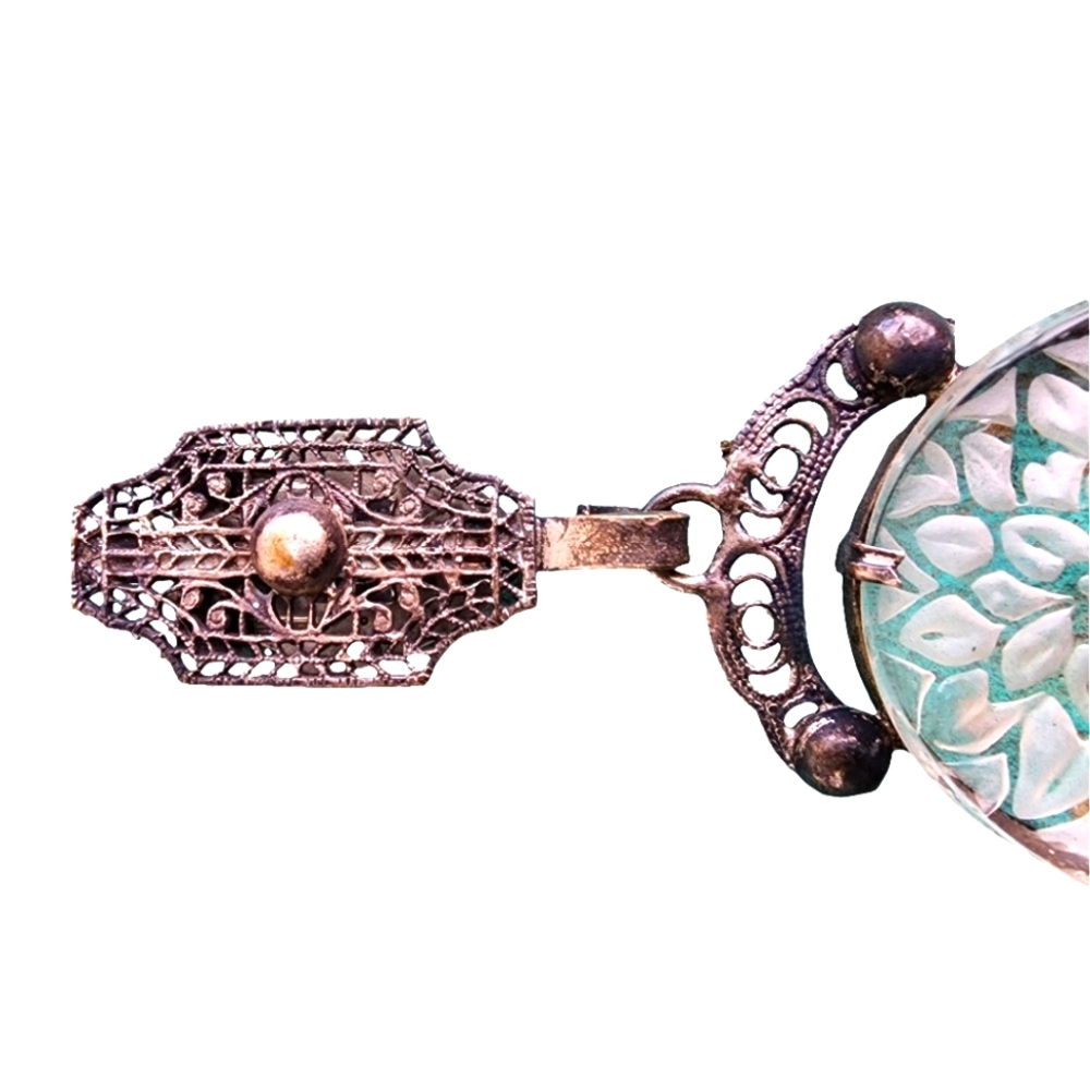 Lalique type antique reverse carved flower  floral scarf clip filigree a… - Picture 4 of 12